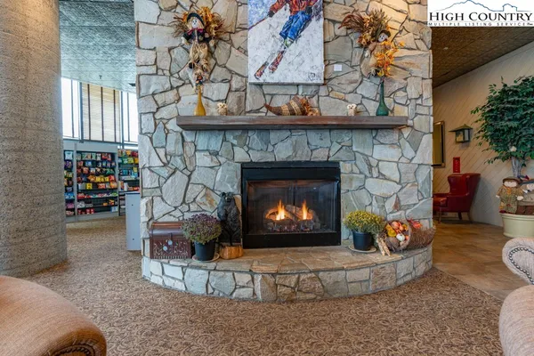 $1,750 | 303 Sugar Top Drive, Unit 3230, Sugar Mountain, NC 28604