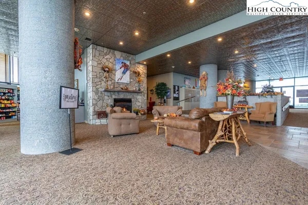 $1,750 | 303 Sugar Top Drive, Unit 3230, Sugar Mountain, NC 28604