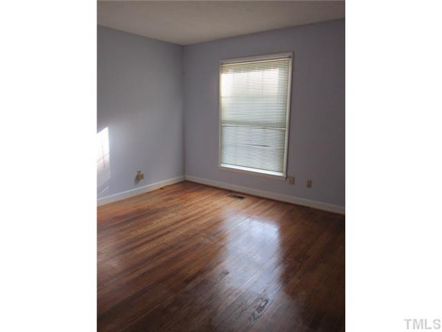 3605 Intercross Road Durham, NC 27704 - Photo 12 of 25 Gallery Image 12