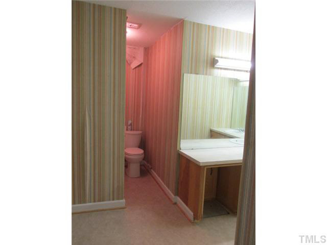3605 Intercross Road Durham, NC 27704 - Photo 13 of 25 Gallery Image 13