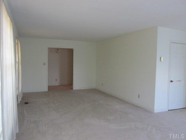 3605 Intercross Road Durham, NC 27704 - Photo 6 of 25 Gallery Image 6