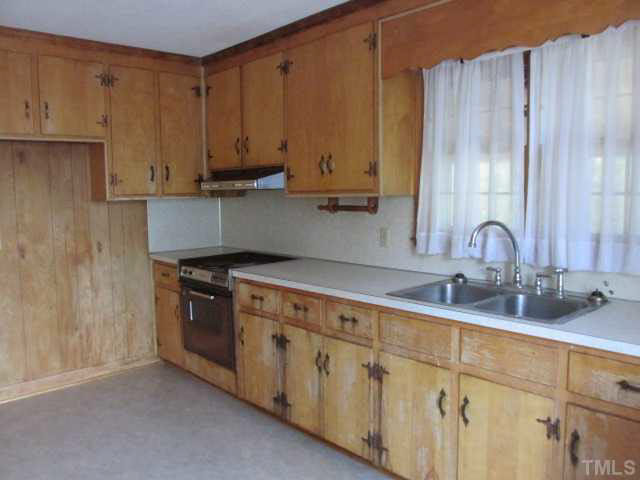 3605 Intercross Road Durham, NC 27704 - Photo 10 of 25 Gallery Image 10