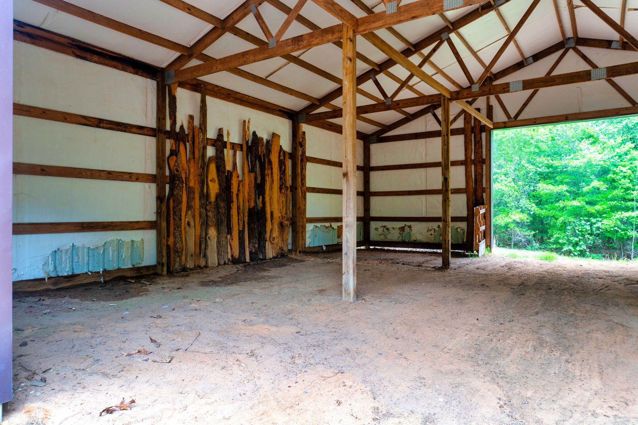 231 Holley Pond Road Batesburg, SC 29006 - Photo 5 of 23 22-web-or-mls-DSC06257-HDR