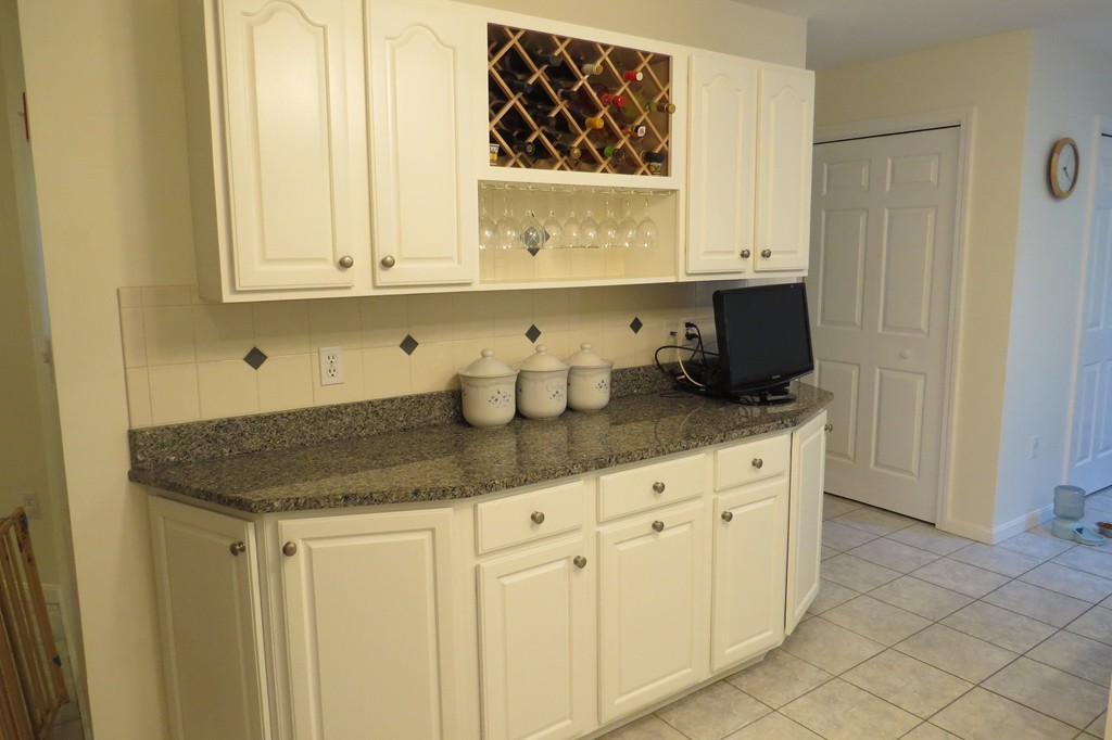 40 High Ridge Drive Raynham, MA 02767 - Photo 8 of 27 Gallery Image 8