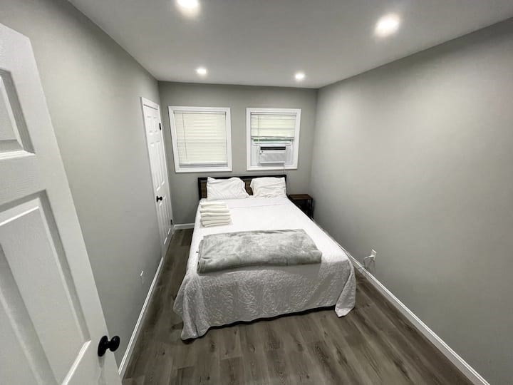 271 Beacon Street Framingham, MA 01701 - Photo 8 of 9