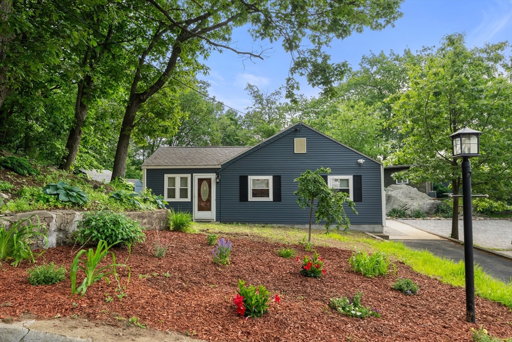 a house view with a outdoor space