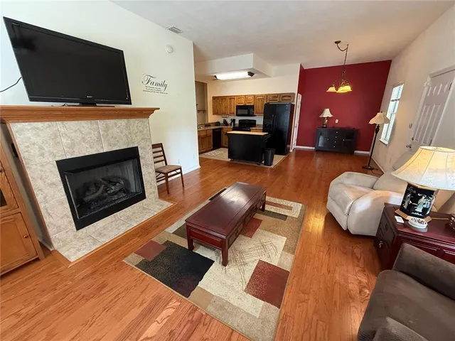 $4,000 | 8762 Highway 26, Newberry, FL 32669