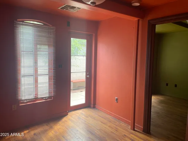 $949 | 1214 West Roosevelt Street, Unit 2, Phoenix, AZ 85007