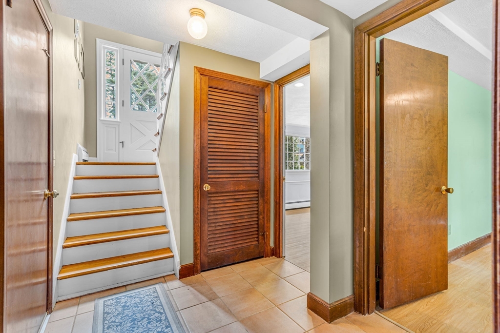 10 Belknap Road Medfield, MA 02052 - Photo 23 of 41 Gallery Image 23