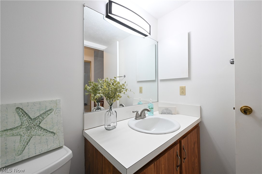 22972 Maple Ridge Road, Unit 105 North Olmsted, OH 44070 - Photo 18 of 22 Gallery Image 18