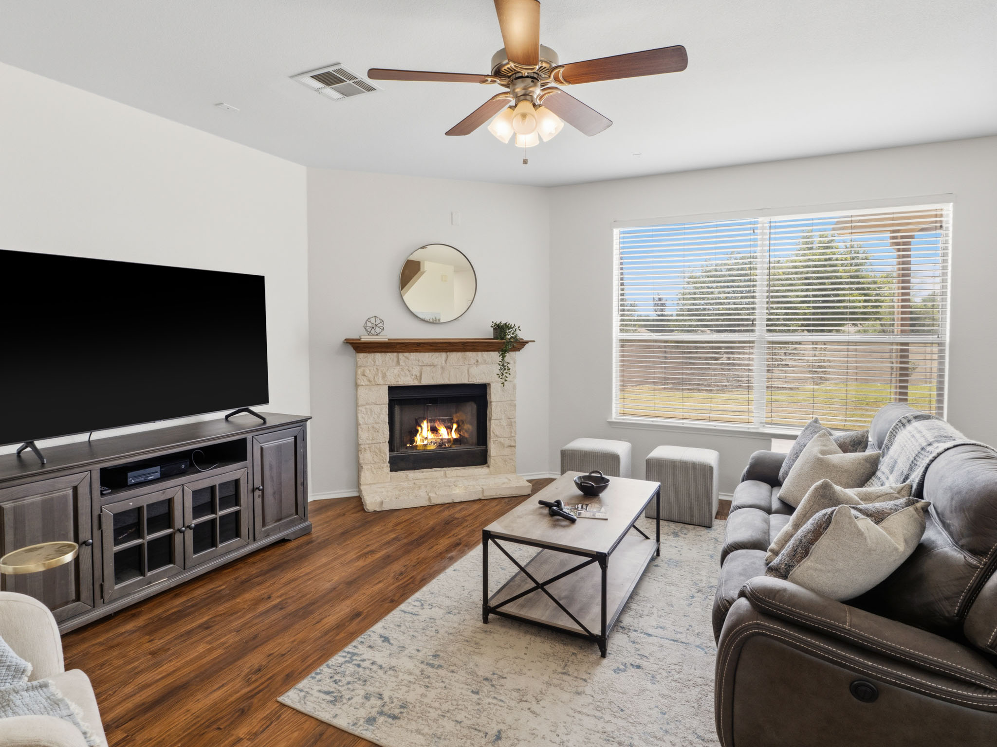 6017 Gaelic Court Austin, TX 78754 - Photo 14 of 34