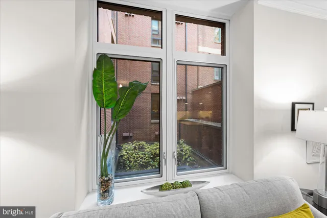 $599,900 | 4915 Hampden Lane, Unit 109, Bethesda, MD 20814