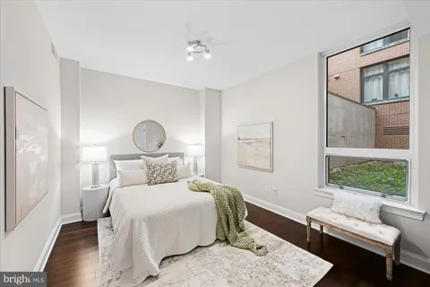 $599,900 | 4915 Hampden Lane, Unit 109, Bethesda, MD 20814