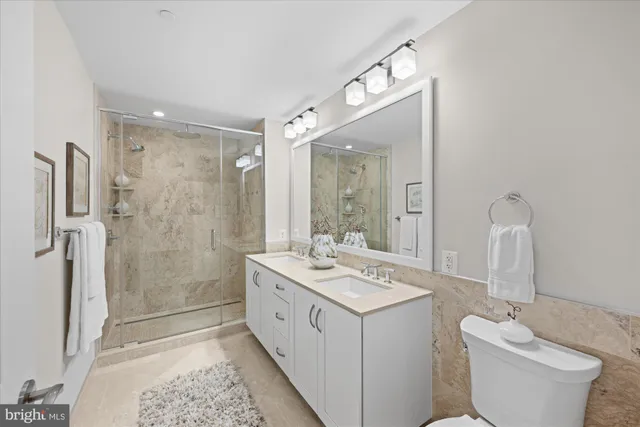 $599,900 | 4915 Hampden Lane, Unit 109, Bethesda, MD 20814