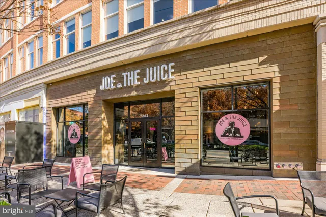 $599,900 | 4915 Hampden Lane, Unit 109, Bethesda, MD 20814