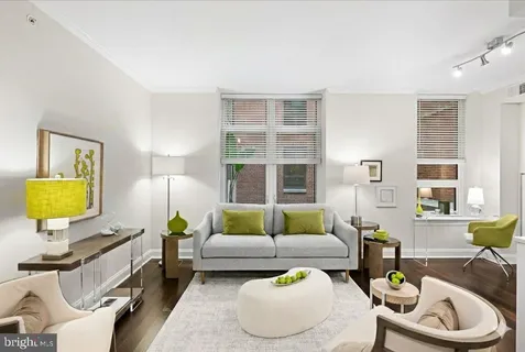 $555,000 | 4915 Hampden Lane, Unit 109, Bethesda, MD 20814