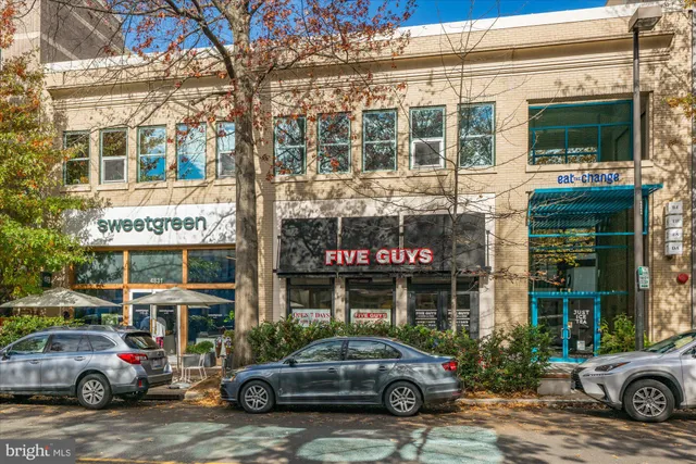 $599,900 | 4915 Hampden Lane, Unit 109, Bethesda, MD 20814