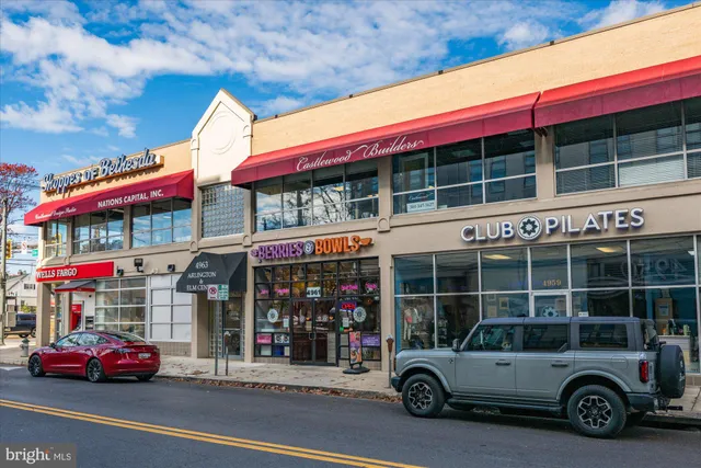 $599,900 | 4915 Hampden Lane, Unit 109, Bethesda, MD 20814