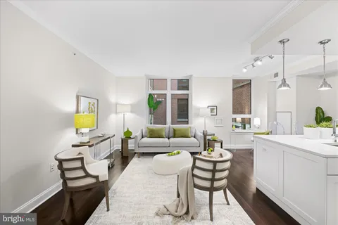 $599,900 | 4915 Hampden Lane, Unit 109, Bethesda, MD 20814