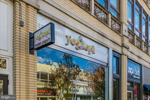 $599,900 | 4915 Hampden Lane, Unit 109, Bethesda, MD 20814