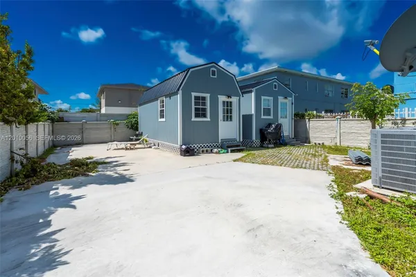 $3,200 | 1180 Northwest 67th Street, Unit 1, Miami, FL 33150