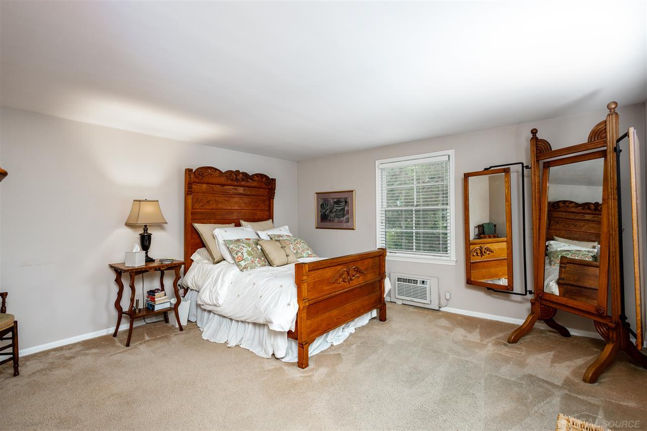 521 Renaud Road Grosse Pointe, MI 48236 - Photo 41 of 89 50035421-40.JPG
