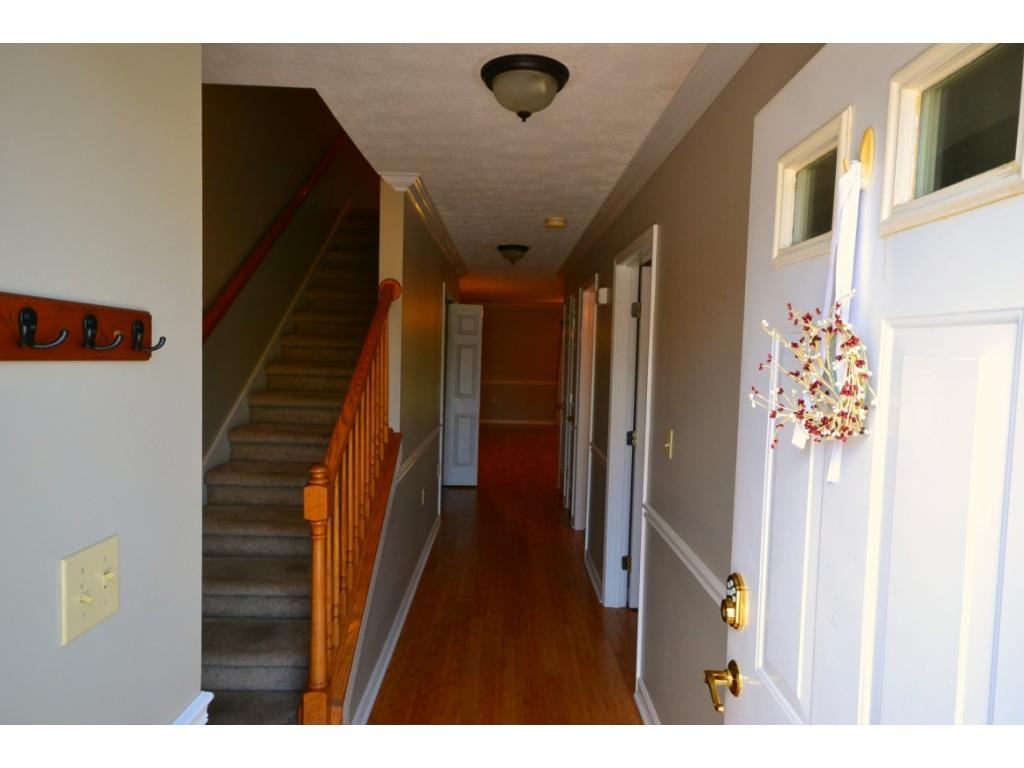 545 Hickory Road, Unit 545 Bristol, TN 37620 - Photo 2 of 15 Photo 2