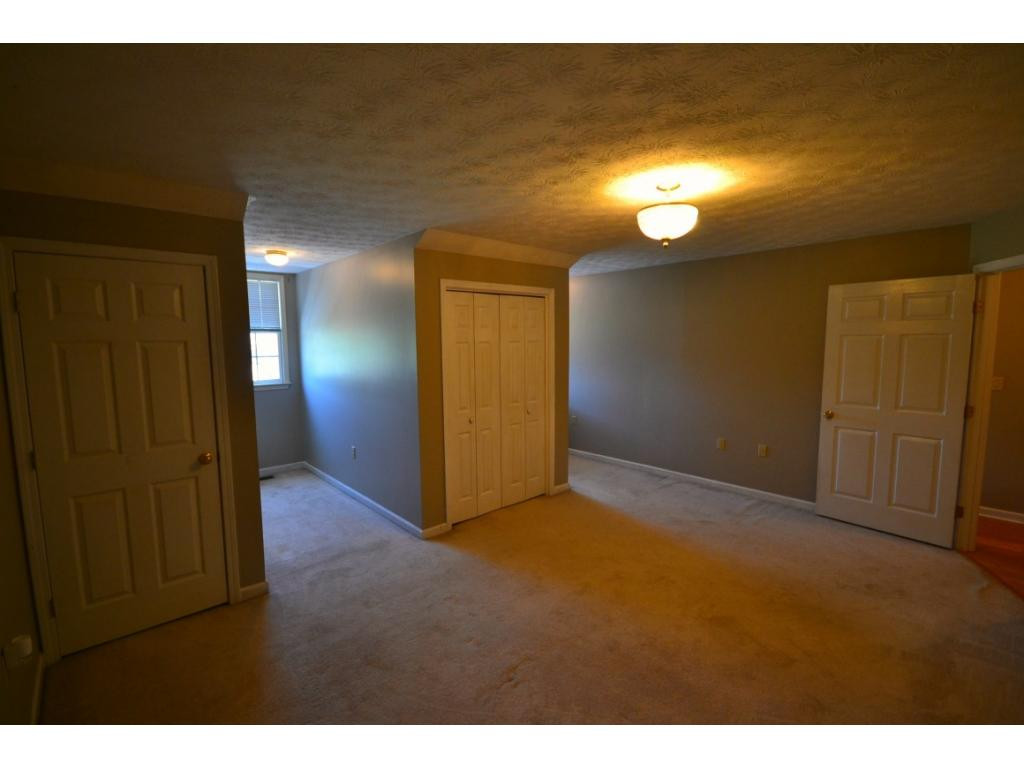 545 Hickory Road, Unit 545 Bristol, TN 37620 - Photo 11 of 15 Photo 11