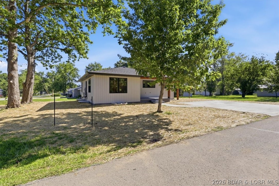 307 Clay Road Versailles, MO 65084 - Photo 39 of 44