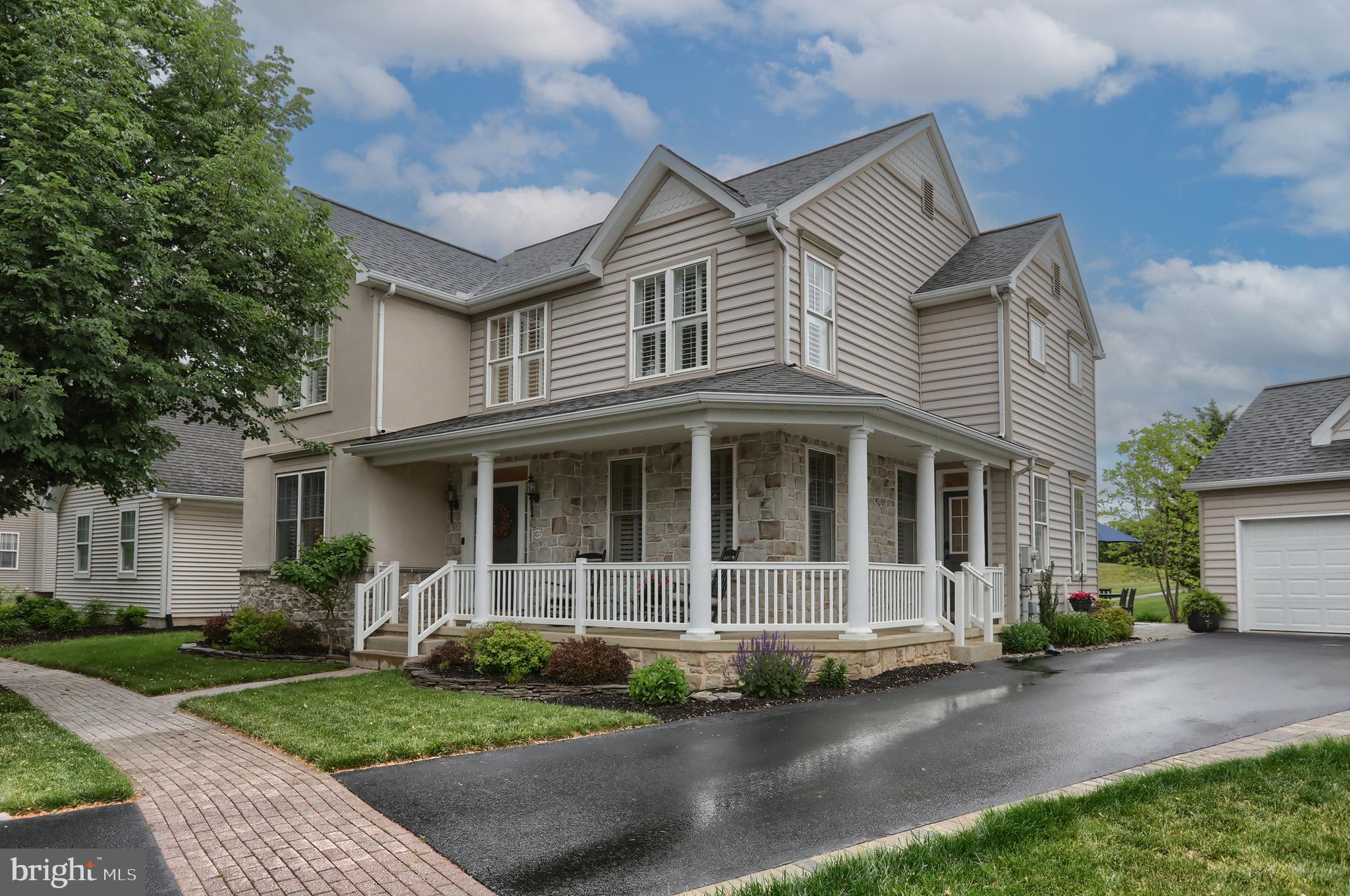 1017 Sloan Street Lititz, PA 17543 - Photo 4 of 58 Gallery Image 4