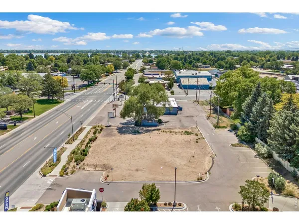 $625,000 | 2004 West Eisenhower Boulevard, Loveland, CO 80537
