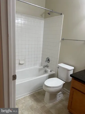 $2,800 | 7723 Town View Drive, Baltimore, MD 21222