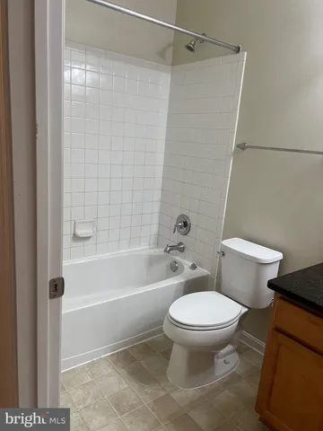 $2,800 | 7723 Town View Drive, Baltimore, MD 21222