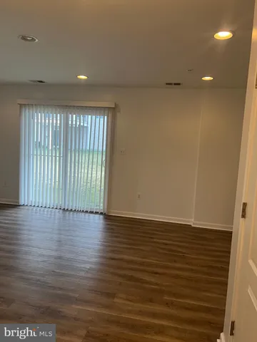 $2,800 | 7723 Town View Drive, Baltimore, MD 21222