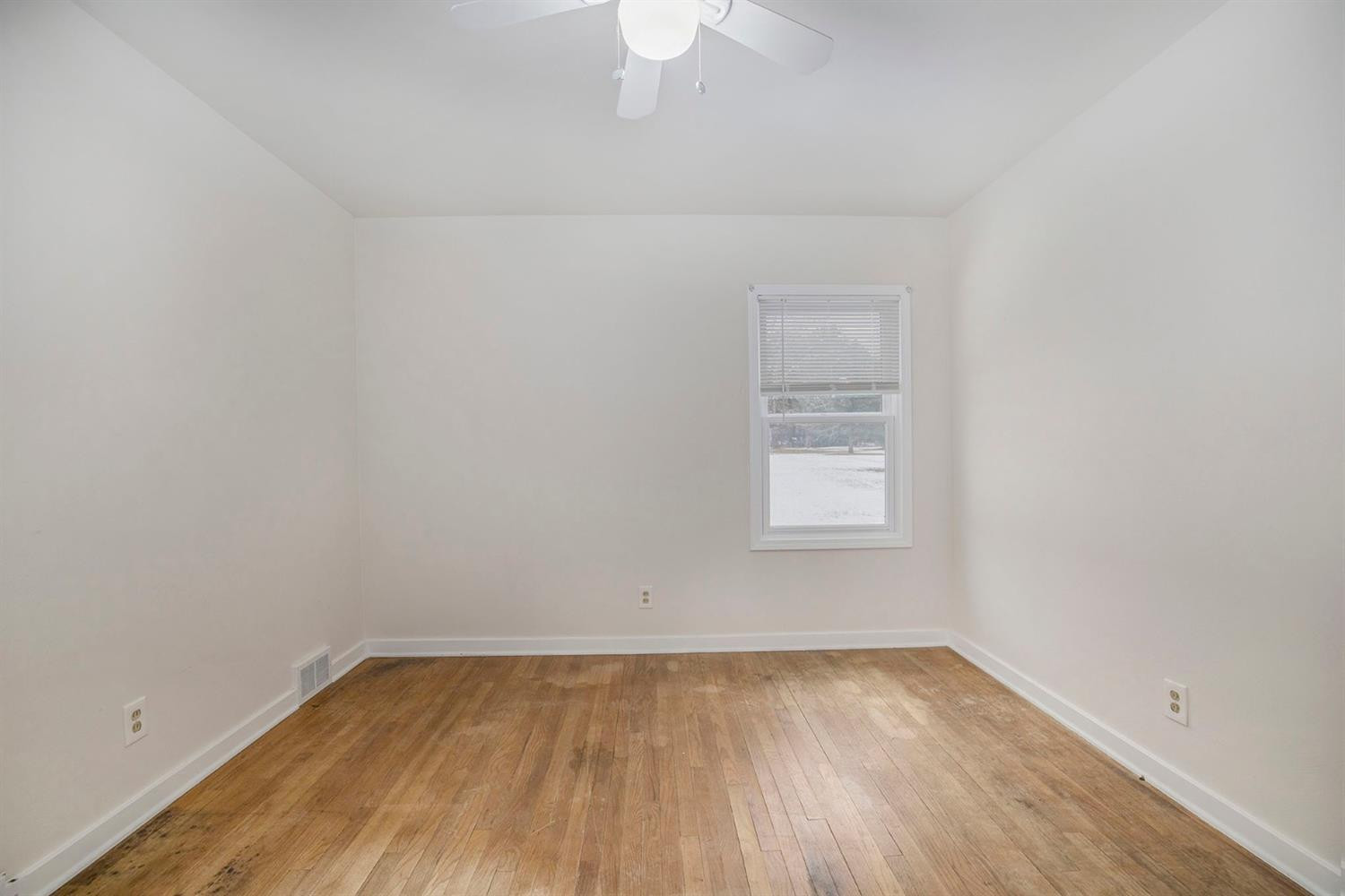 4313 Pratt Road Ann Arbor, MI 48103 - Photo 12 of 28 Photo 12