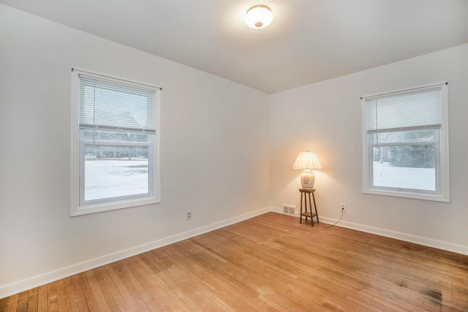 4313 Pratt Road Ann Arbor, MI 48103 - Photo 15 of 28 Photo 15