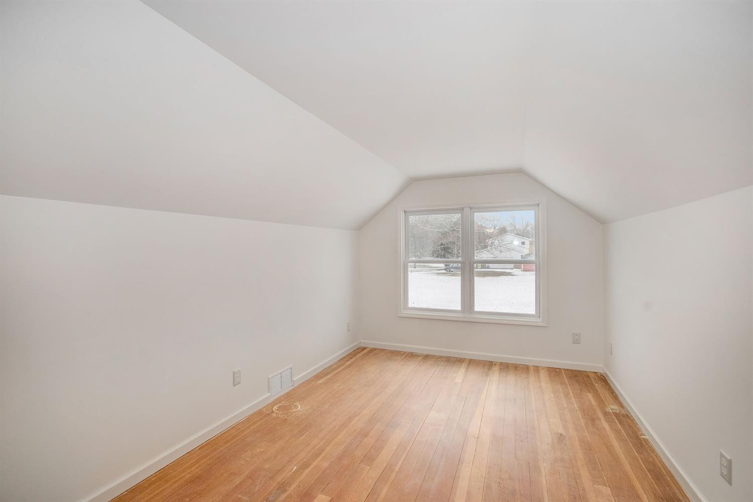 4313 Pratt Road Ann Arbor, MI 48103 - Photo 21 of 28 Photo 21