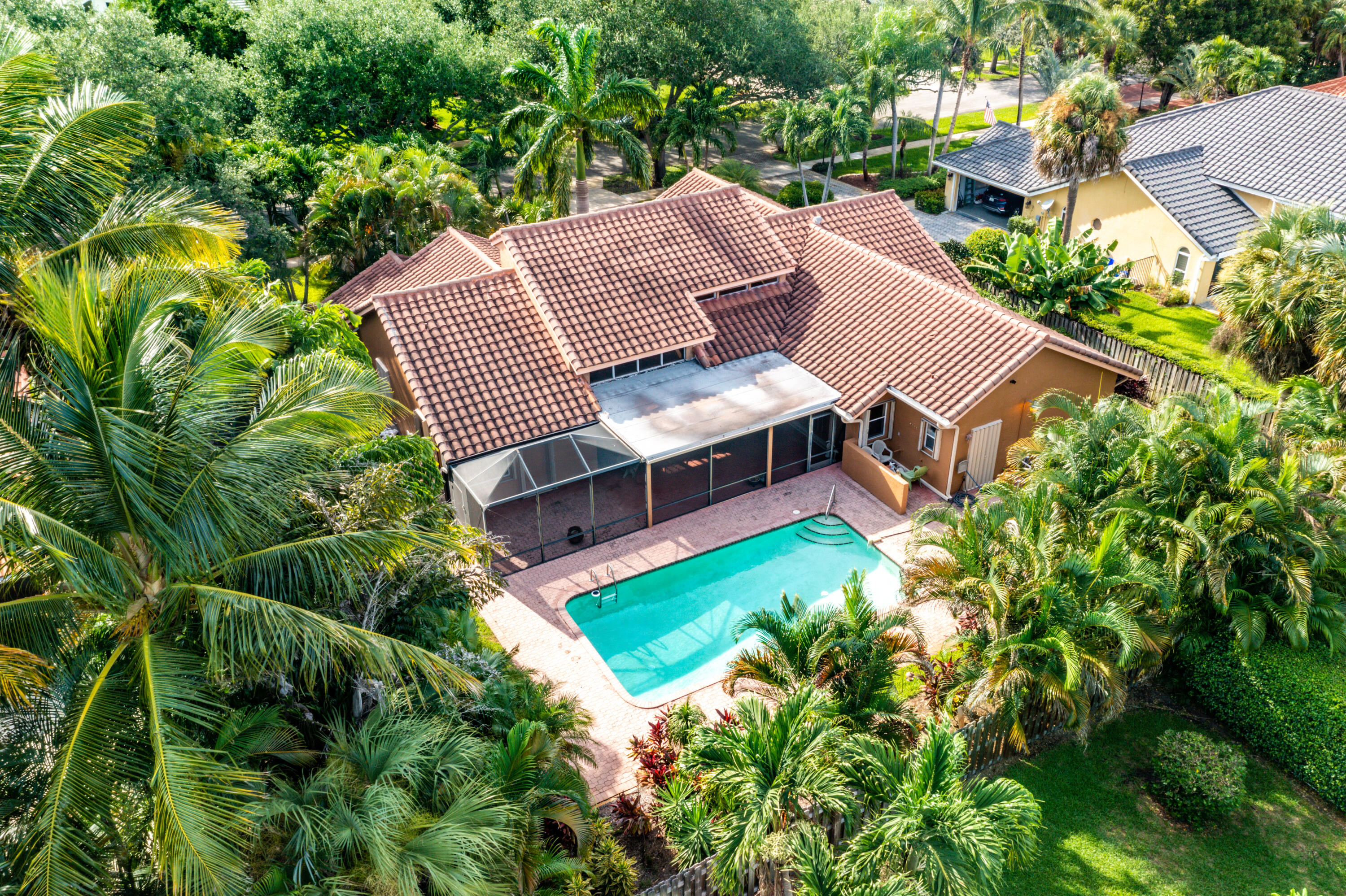 2305 Rabbit Hollowe Circle Delray Beach, FL 33445 - Photo 2 of 47 Aerial Looking West