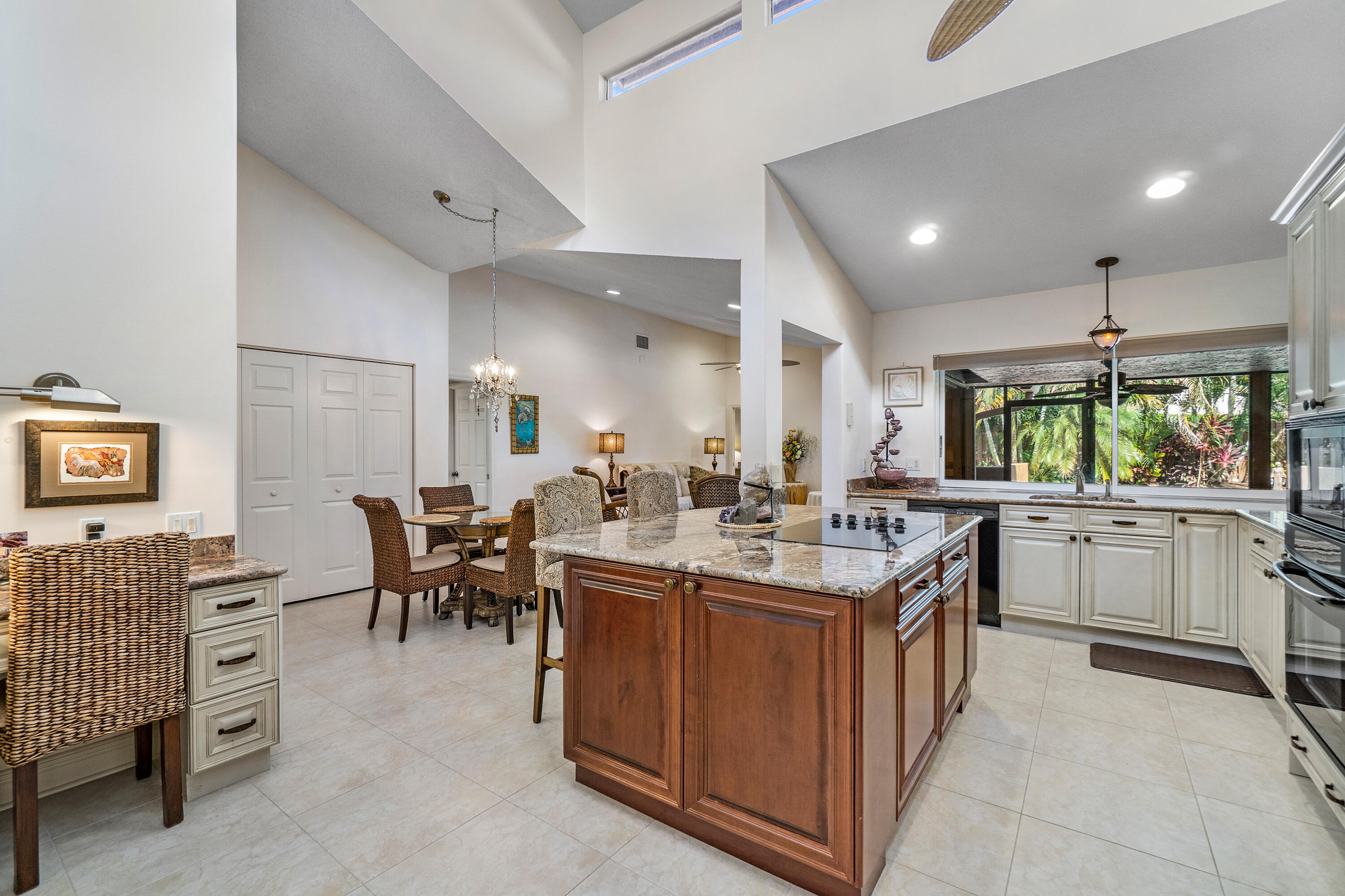 2305 Rabbit Hollowe Circle Delray Beach, FL 33445 - Photo 4 of 47 Kitchen