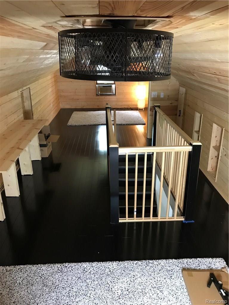 14361 Newburgh Road Livonia, MI 48154 - Photo 31 of 43 IMG_4945.JPG