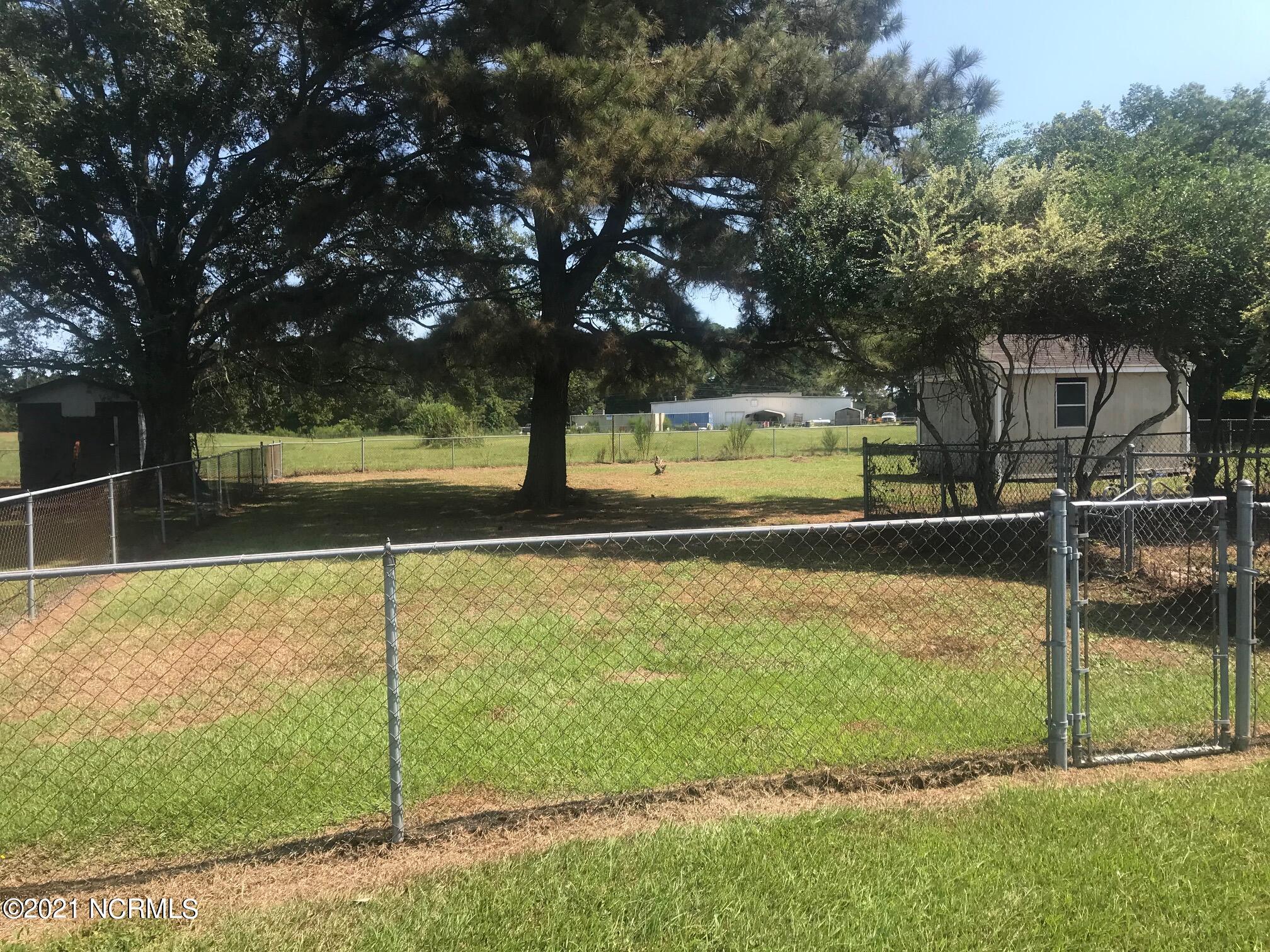 202 West Hanrahan Road Ayden, NC 28513 - Photo 26 of 28 large fenced in backyard