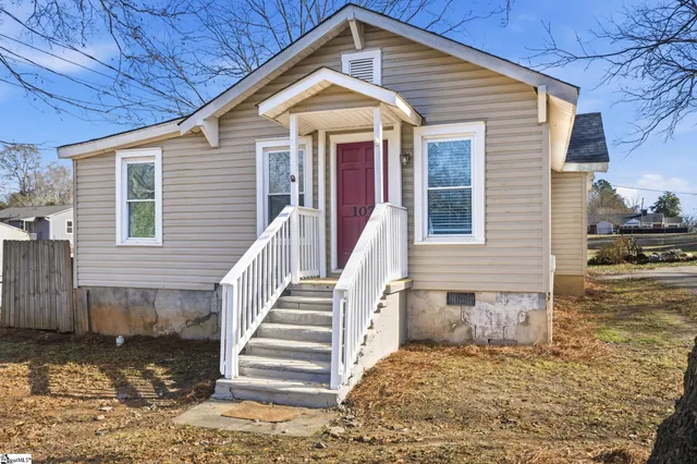 $160,000 | 107 Marion Street, Cowpens, SC 29330