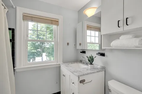 $874,900 | 16 Roundwood Road, Newton, MA 02464