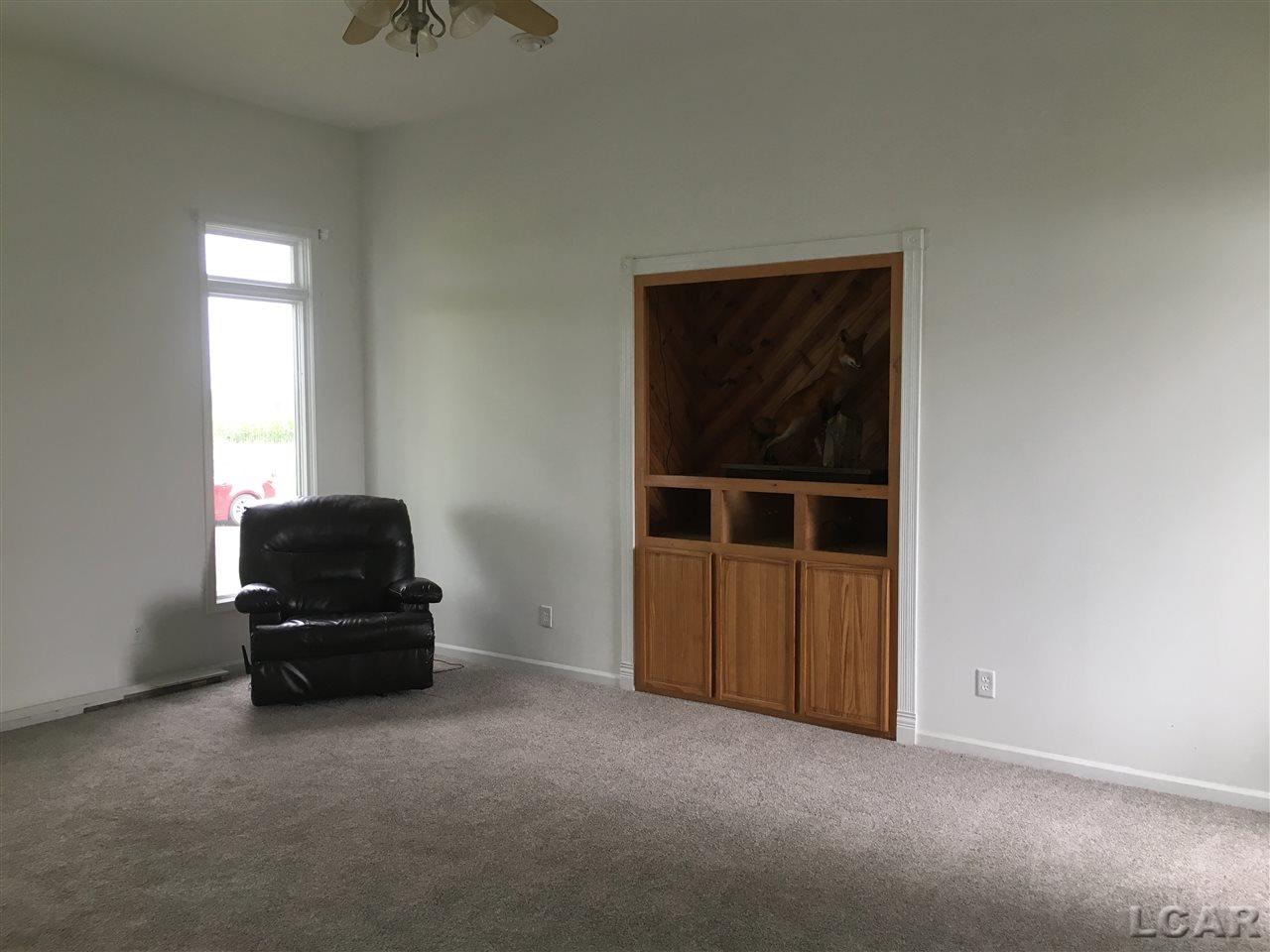 7686 Rome Road Adrian, MI 49221 - Photo 2 of 26