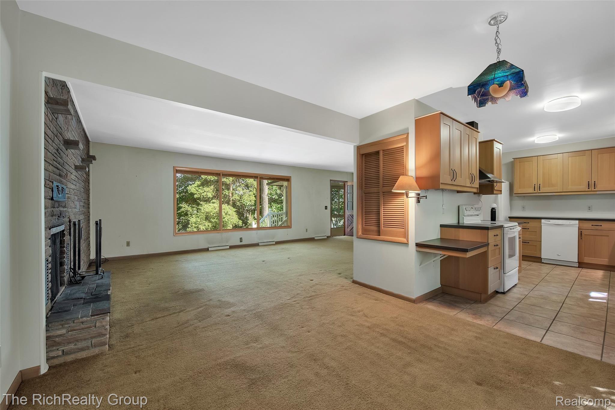 8822 River Valley Road Brighton, MI 48116 - Photo 13 of 44 8822-River-Valley-Rd-Brighton-MI-48116-windowstill-13.jpg