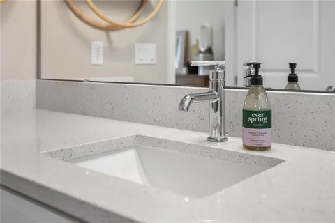 a close view of sink