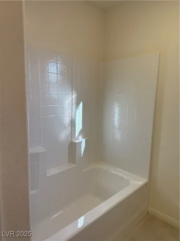 $2,395 | 10175 Bridging Street, Las Vegas, NV 89166