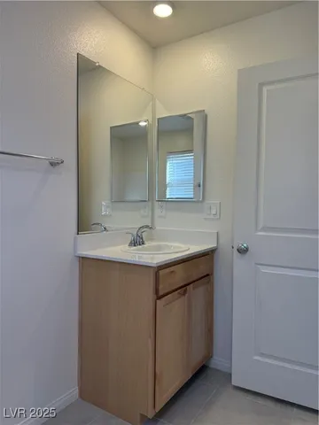 $2,395 | 10175 Bridging Street, Las Vegas, NV 89166