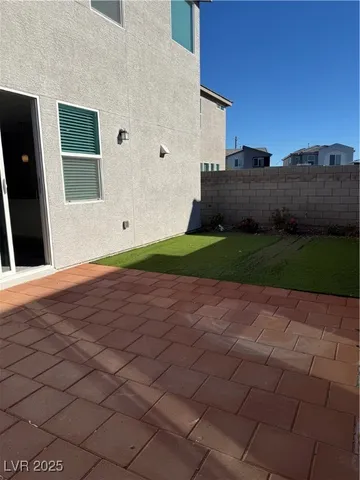 $2,395 | 10175 Bridging Street, Las Vegas, NV 89166