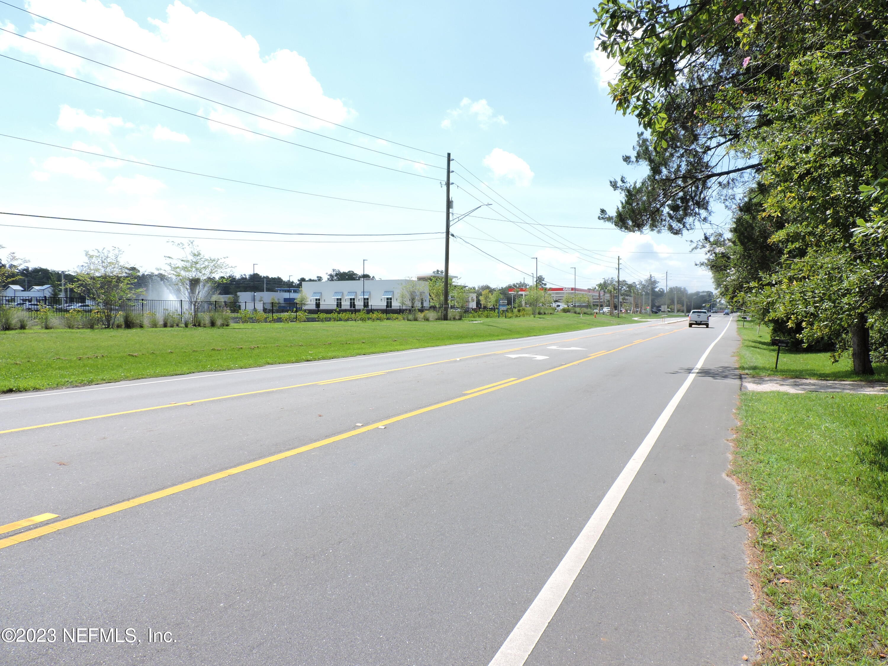 12544 Yellow Bluff Road Jacksonville, FL 32226 - Photo 8 of 27 12544 Yellow Bluff (Phillips) Looking SE